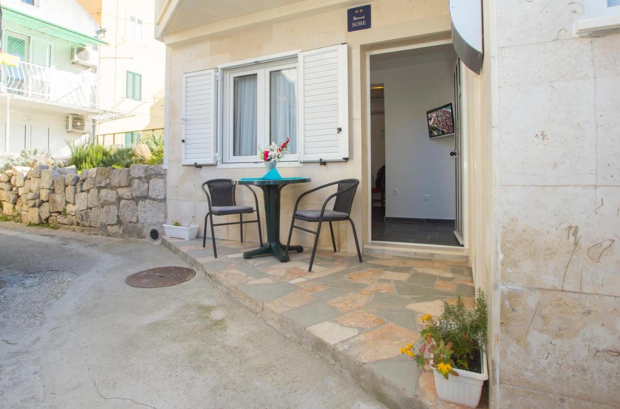 Guest House Kuseta سبليت المظهر الخارجي الصورة