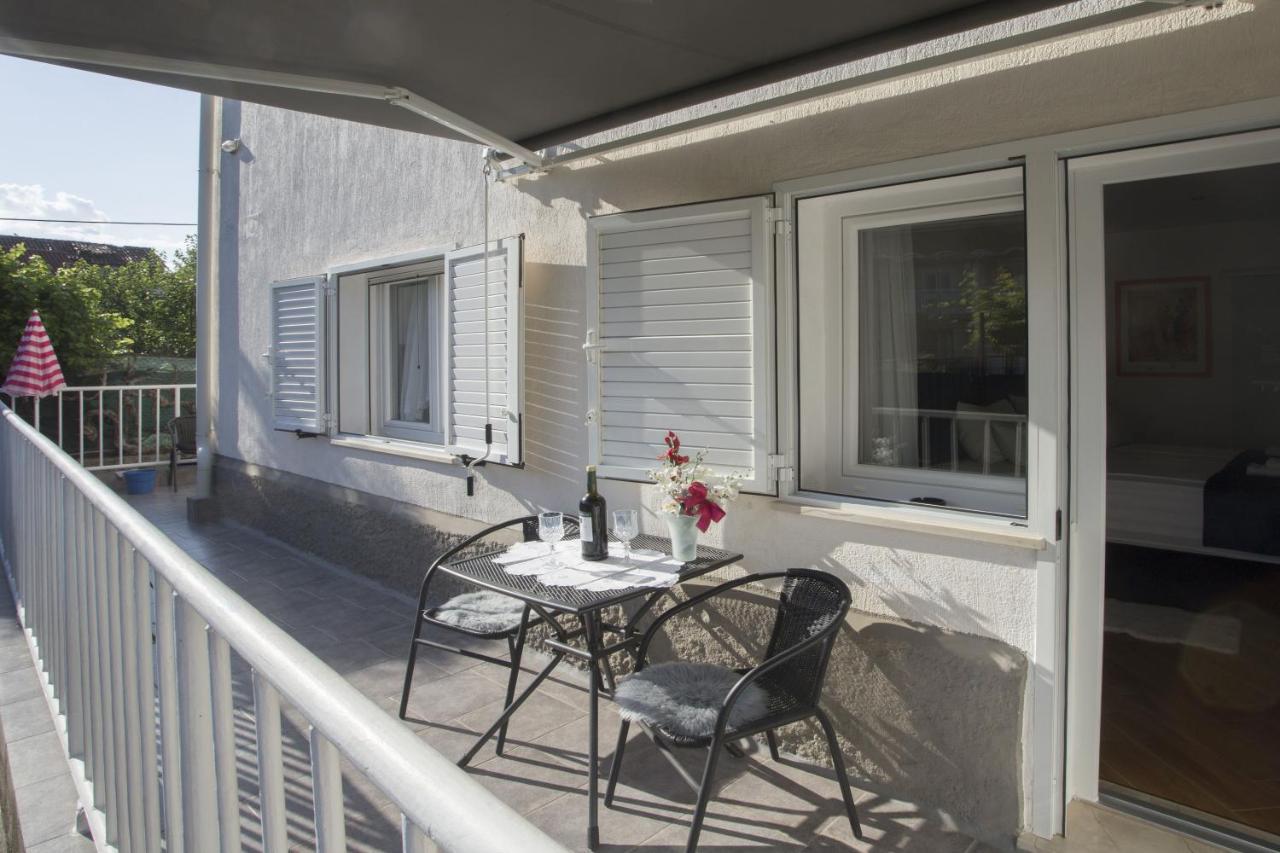 Guest House Kuseta سبليت المظهر الخارجي الصورة