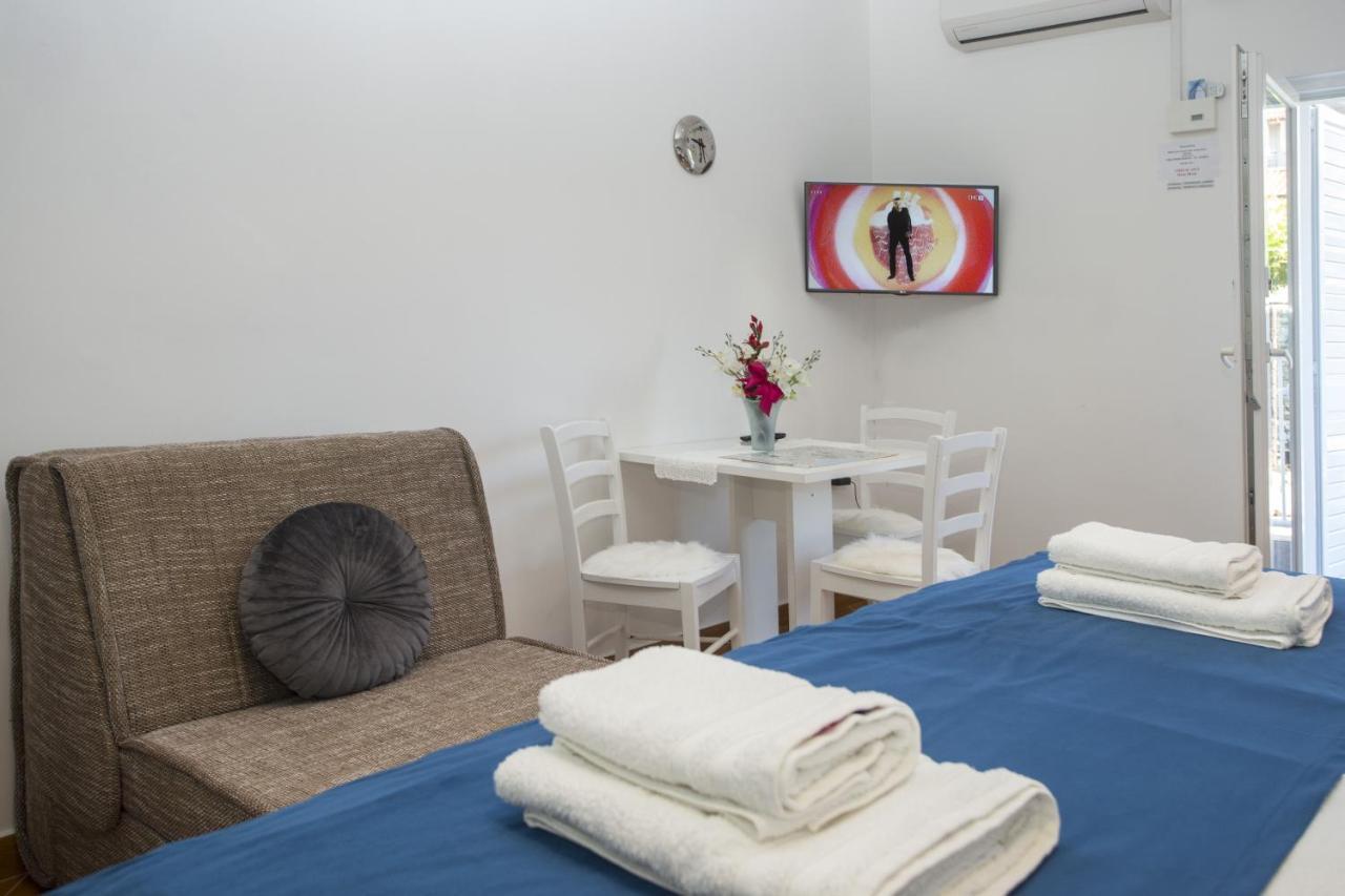 Guest House Kuseta سبليت المظهر الخارجي الصورة