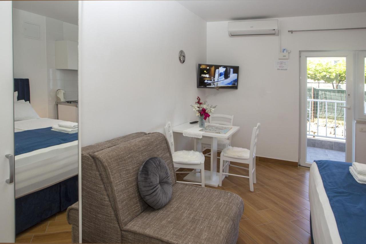 Guest House Kuseta سبليت المظهر الخارجي الصورة