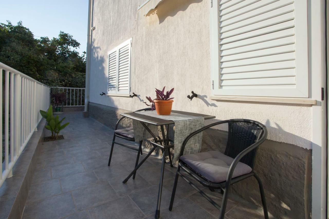 Guest House Kuseta سبليت المظهر الخارجي الصورة